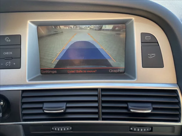 Audi A6 2,0 TDi 103kw Avant Xenon Kůže - foto 22