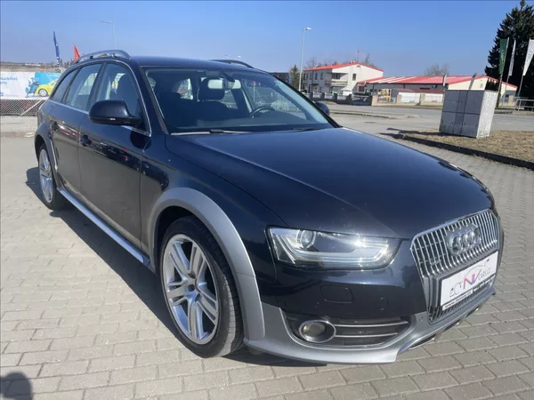Audi A4 Allroad 2,0 TDi 140kw Quattro Stronic - foto 37