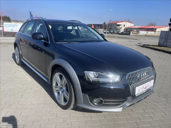 Audi A4 Allroad 2,0 TDi 140kw Quattro Stronic - foto 6