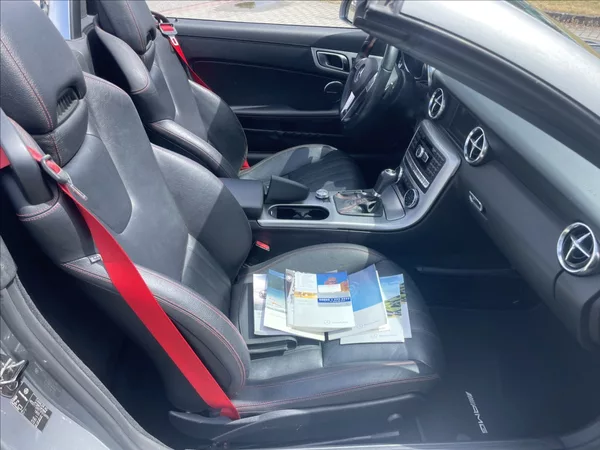 Mercedes-Benz SLK 3,5 225kw AMG Odpočet DPH - foto 17