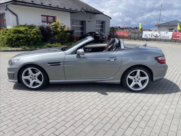 Mercedes-Benz SLK 3,5 225kw AMG Odpočet DPH - foto 23