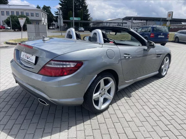 Mercedes-Benz SLK 3,5 225kw AMG Odpočet DPH - foto 25