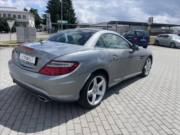 Mercedes-Benz SLK 3,5 225kw AMG Odpočet DPH - foto 4