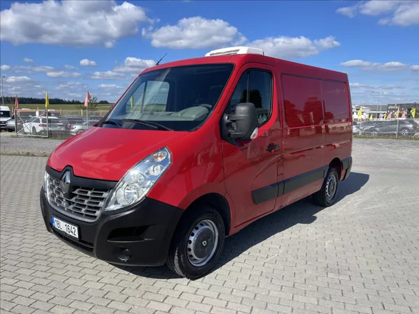 Renault Master 2,3 dCi 110k COOL DPH po STK,