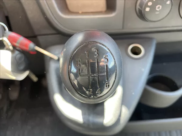 Renault Master 2,3 dCi 110k COOL DPH 11xCZaut - foto 13