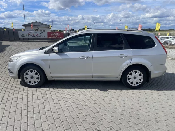 Ford Focus 1,8 i 16V 92kw LPG Titanium - foto 2