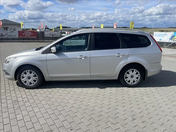 Ford Focus 1,8 i 16V 92kw LPG Titanium - foto 25