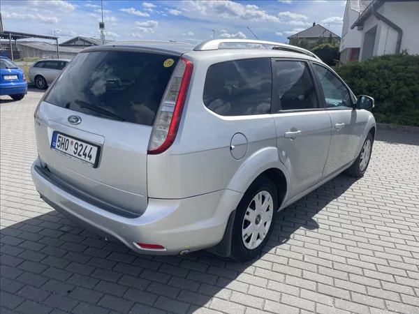 Ford Focus 1,8 i 16V 92kw LPG Titanium - foto 4