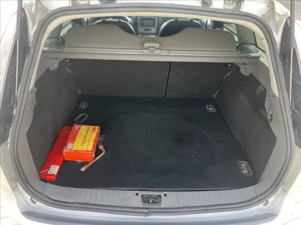 Ford Focus 1,8 i 16V 92kw LPG Titanium - foto 9
