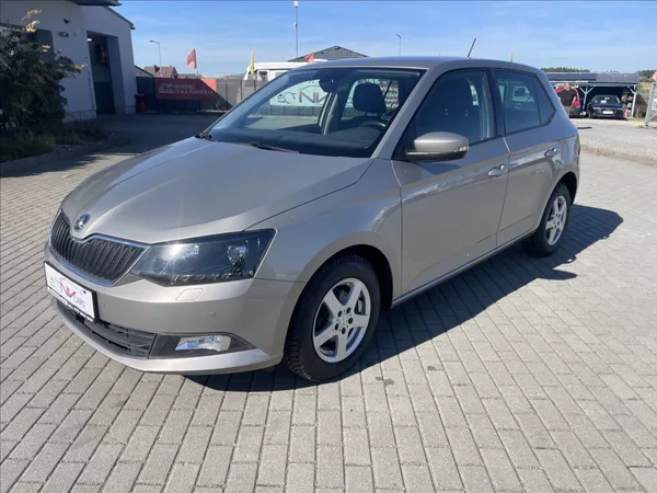 Škoda Fabia 1,2 TSi 66kw Style Klima ESP V - foto 29