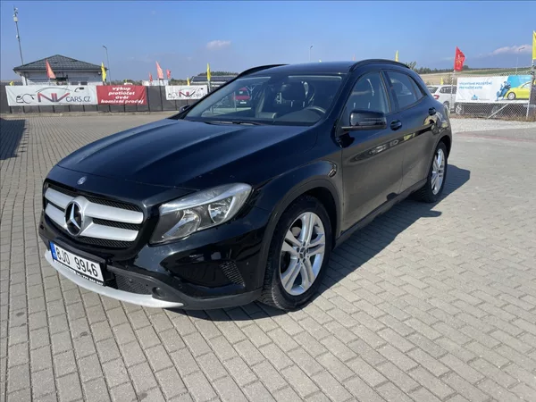 Mercedes-Benz GLA 2,2 CDi 100kw Panorama bez kor
