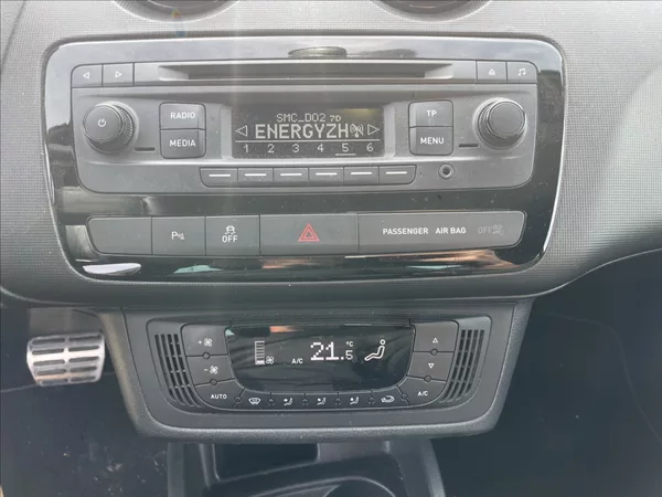 Seat Ibiza 1,4 TSI FR 135kw Automat DPH - foto 17