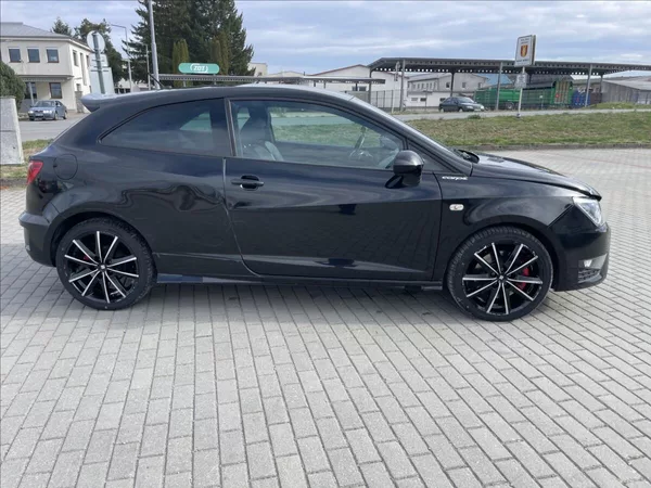 Seat Ibiza 1,4 TSI FR 135kw Automat DPH - foto 38