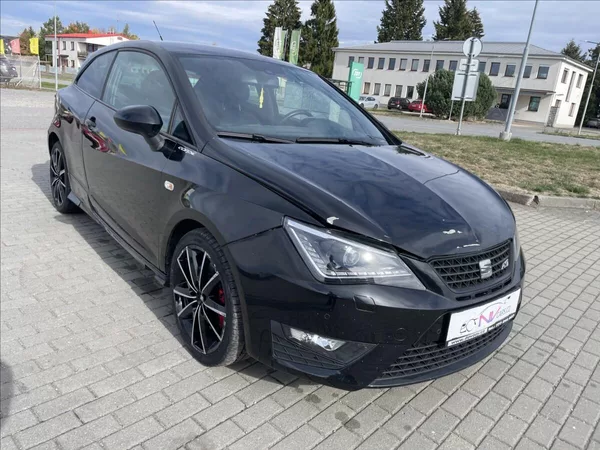 Seat Ibiza 1,4 TSI FR 135kw Automat DPH - foto 6
