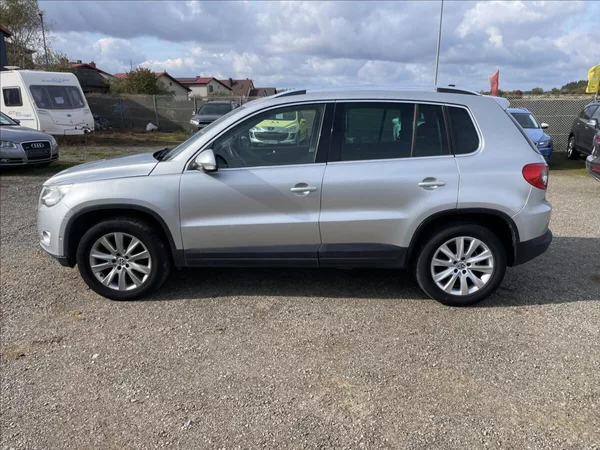 Volkswagen Tiguan 2,0 TDi 4-Motion 125kw VADA MO - foto 2
