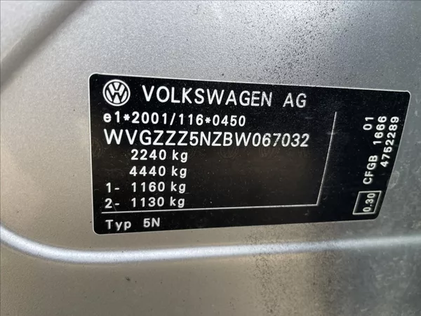 Volkswagen Tiguan 2,0 TDi 4-Motion 125kw VADA MO - foto 21
