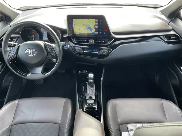 Toyota C-HR 1,8 i 72kw Hybrid e-CVT - foto 12