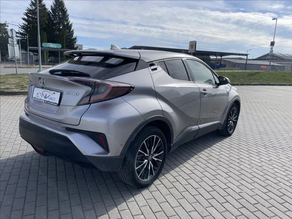 Toyota C-HR 1,8 i 72kw Hybrid e-CVT - foto 4