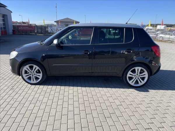 Škoda Fabia 1,4 i 16V 63kw Sportline Klima - foto 37