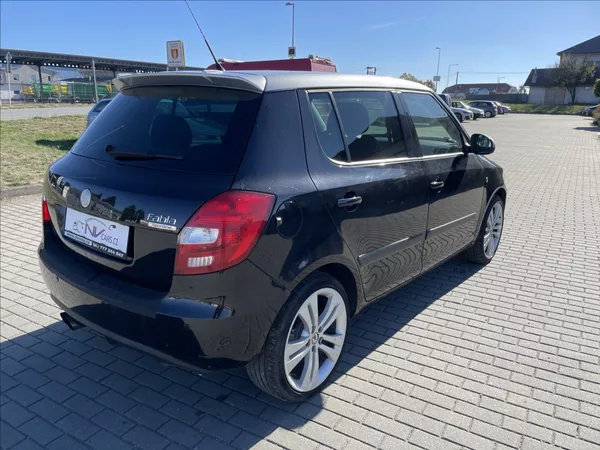 Škoda Fabia 1,4 i 16V 63kw Sportline Klima - foto 39