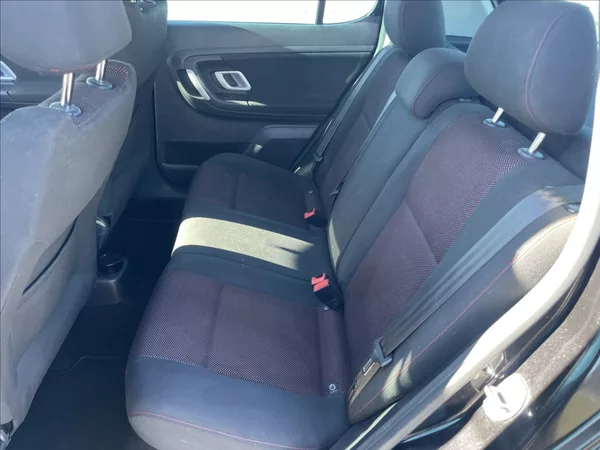 Škoda Fabia 1,4 i 16V 63kw Sportline Klima - foto 8