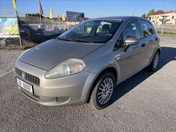 Fiat Punto 1,2 i 48kw Klima CZauto 1maj. - foto 24