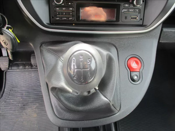 Renault Kangoo 1,5 dCi 75k bez koroze odp DPH - foto 12