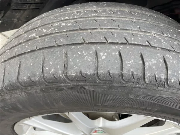 Alfa Romeo Stelvio 2,0 Turbo 280k Q4 AT8 4x4 Tažn - foto 31