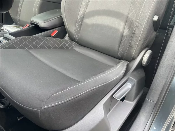 Škoda Karoq 1,0 TSi 85kw Style Tažné GPS - foto 21