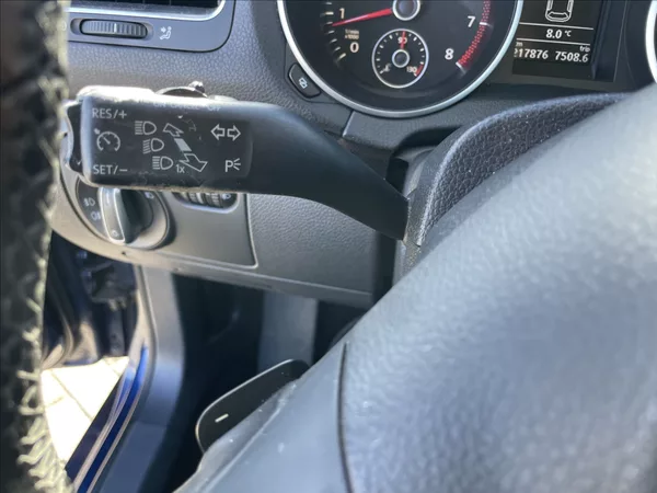 Volkswagen Golf 1,4 TSi 90kw DSG Comfortline G - foto 17