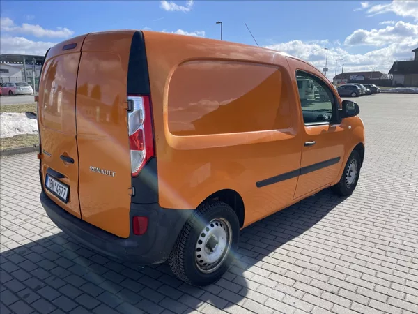 Renault Kangoo 1,5 DCi 55kw CZ DPH 1maj. 12x - foto 4