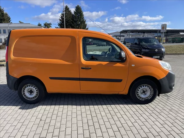 Renault Kangoo 1,5 DCi 55kw CZ DPH 1maj. 12x - foto 5