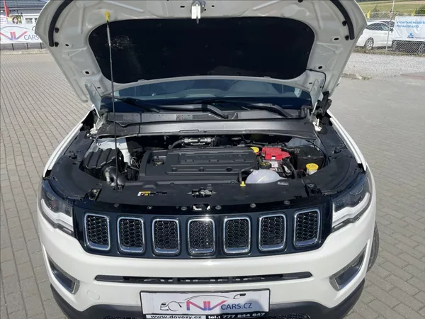 Jeep Compass 1,4 T 125kw AT9 Limited - foto 21