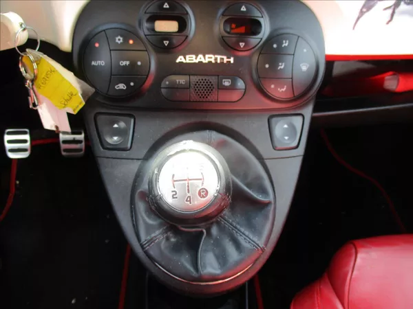 Fiat 500 1,4 T-Jet M 99kw ABARTH TOP - foto 13