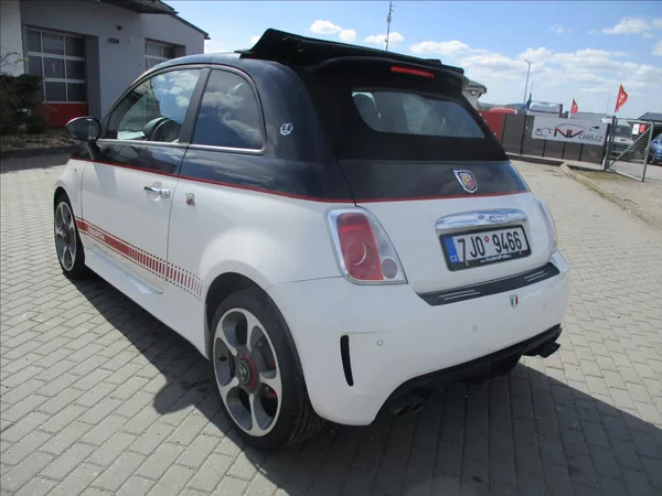 Fiat 500 1,4 T-Jet M 99kw ABARTH TOP - foto 3