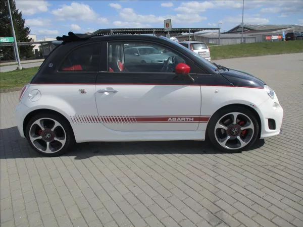 Fiat 500 1,4 T-Jet M 99kw ABARTH TOP - foto 5