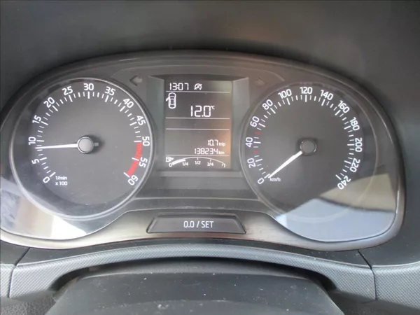 Škoda Fabia 1,4 TDi 66kw Klima bez koroze - foto 14