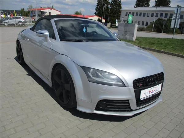 Audi TT 2,0 TFSi 147kw S-Line - foto 27