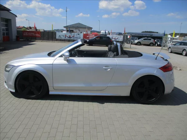 Audi TT 2,0 TFSi 147kw S-Line - foto 6