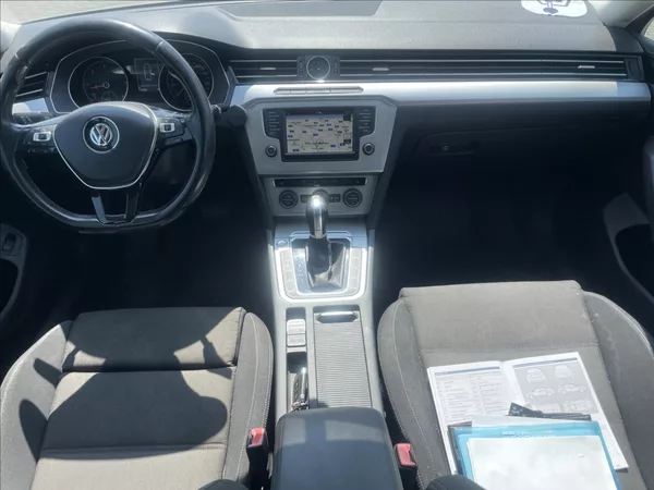 Volkswagen Passat Variant 2,0 TDi 110kw Radar DSG GPS Hi - foto 14