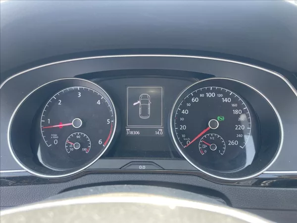 Volkswagen Passat Variant 2,0 TDi 110kw Radar DSG GPS Hi - foto 17