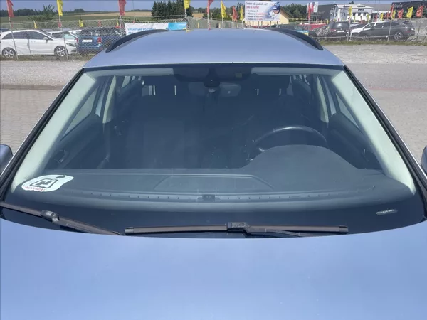 Volkswagen Passat Variant 2,0 TDi 110kw Radar DSG GPS Hi - foto 29