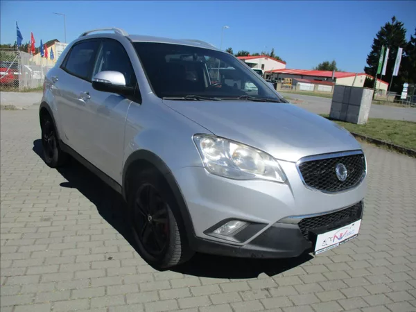 SsangYong Korando 2,0 D20DTF 129kw Executive AWD - foto 22