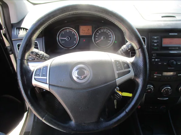 SsangYong Korando 2,0 D20DTF 129kw Executive AWD - foto 9
