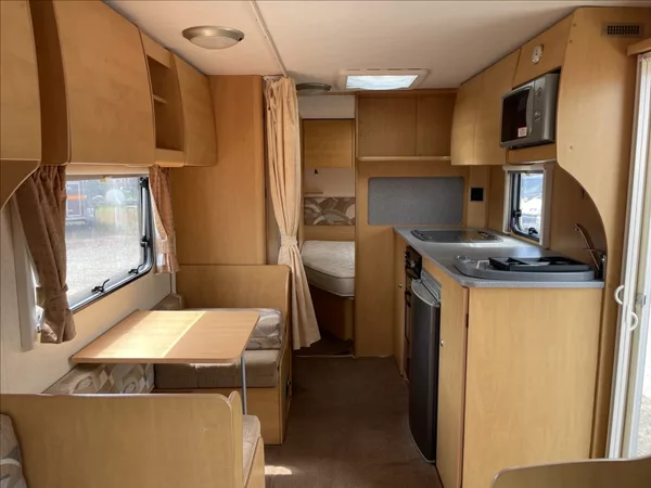 Bailey Ranger GT60 7,9m 6míst po STK - foto 8