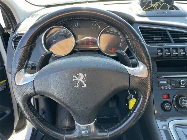 Peugeot 3008 2,0 Hybrid 4x4 Allure Pano HUD - foto 13