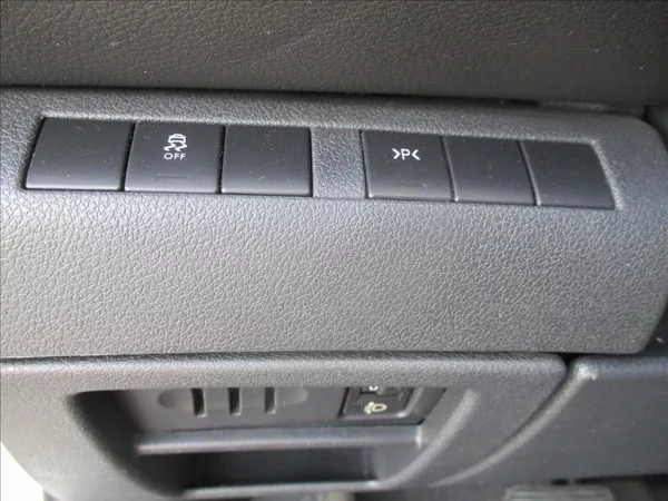Peugeot 3008 2,0 Hybrid 4x4 Allure Pano HUD - foto 34