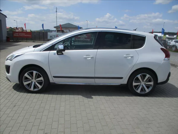 Peugeot 3008 2,0 Hybrid 4x4 Allure Pano HUD - foto 4