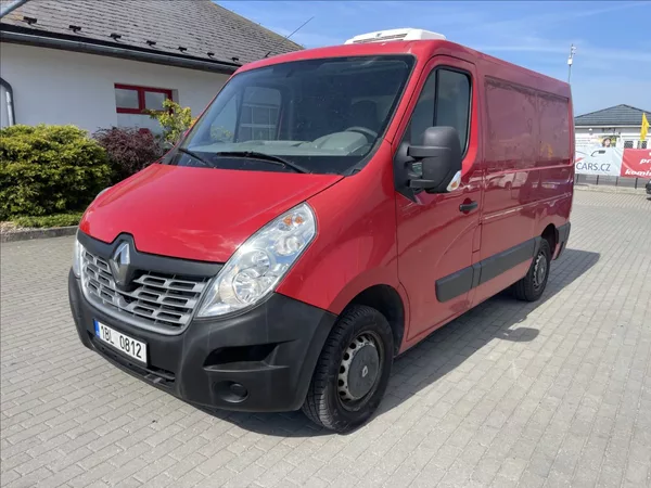 Renault Master 2,3 dCi 110k COOL DPH 12xCZaut
