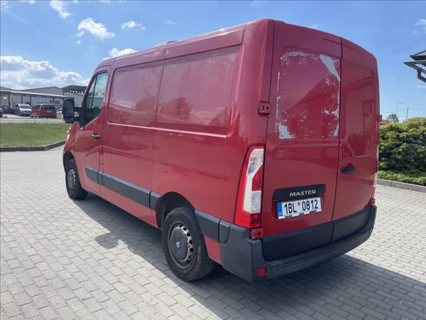 Renault Master 2,3 dCi 110k COOL DPH 12xCZaut - foto 3